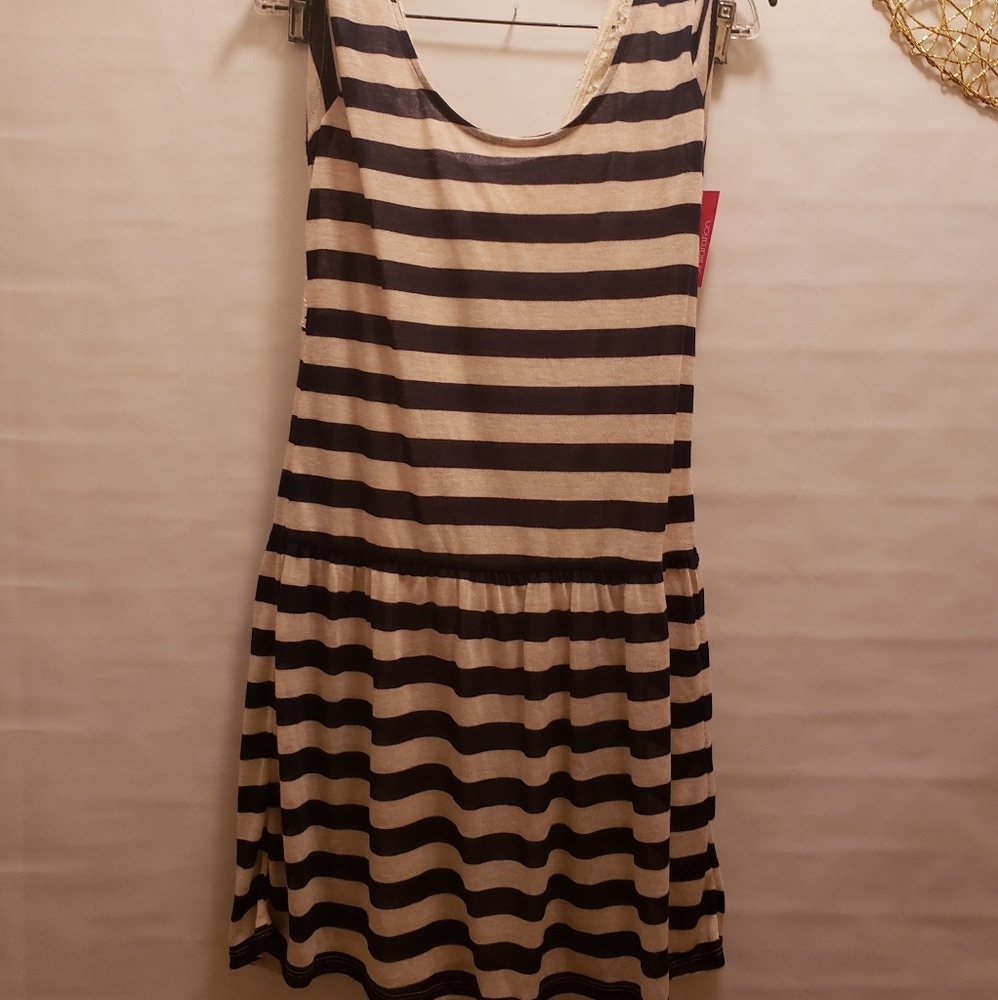 Navy/cream summer dress